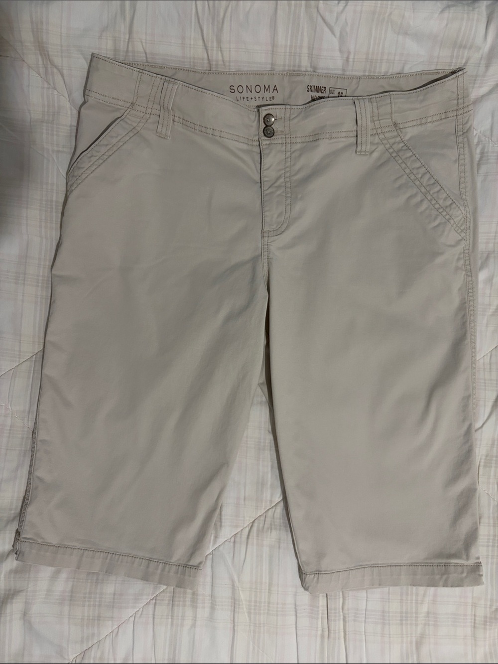Sonoma Women's Light CreamCargo Shorts - Classic Neutral